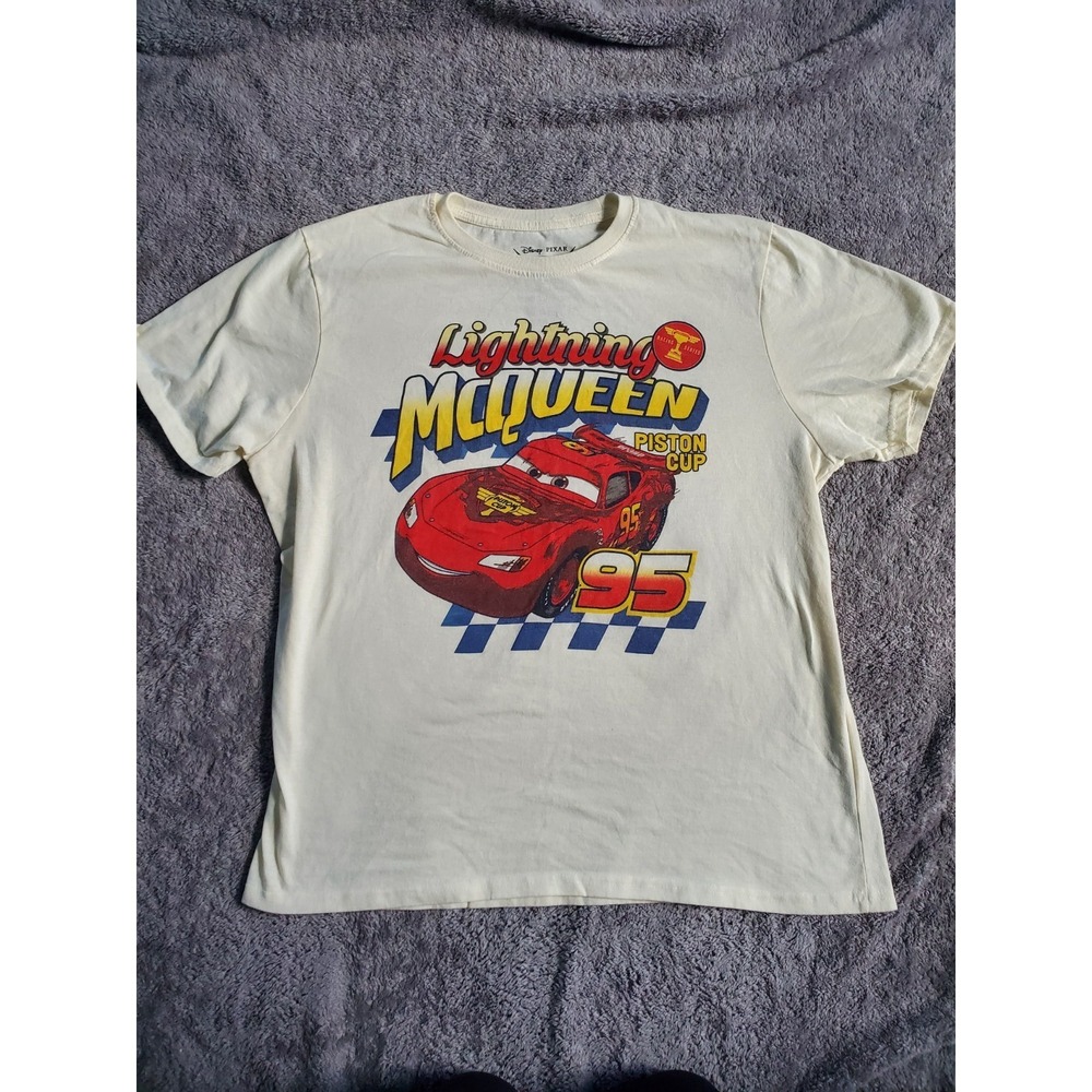 Disney Pixar Cars Lightning McQueen Graphic T-shirt. Size XL Ivory Short Sleeve
